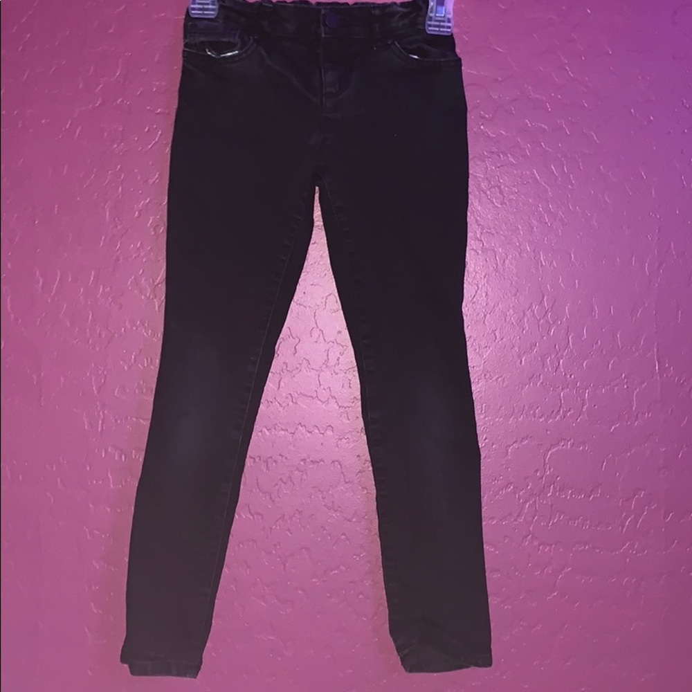 black denim jeans